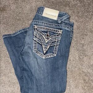 Vigoss Women's Blue Ankle Jeans with Embellished Pocket